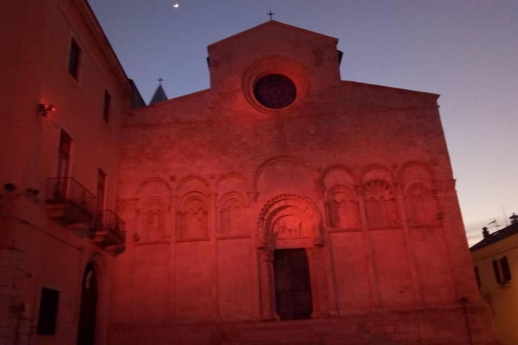 Le Camere Della Casa Di Tessa Nel Borgo Antico Termoli Luaran gambar